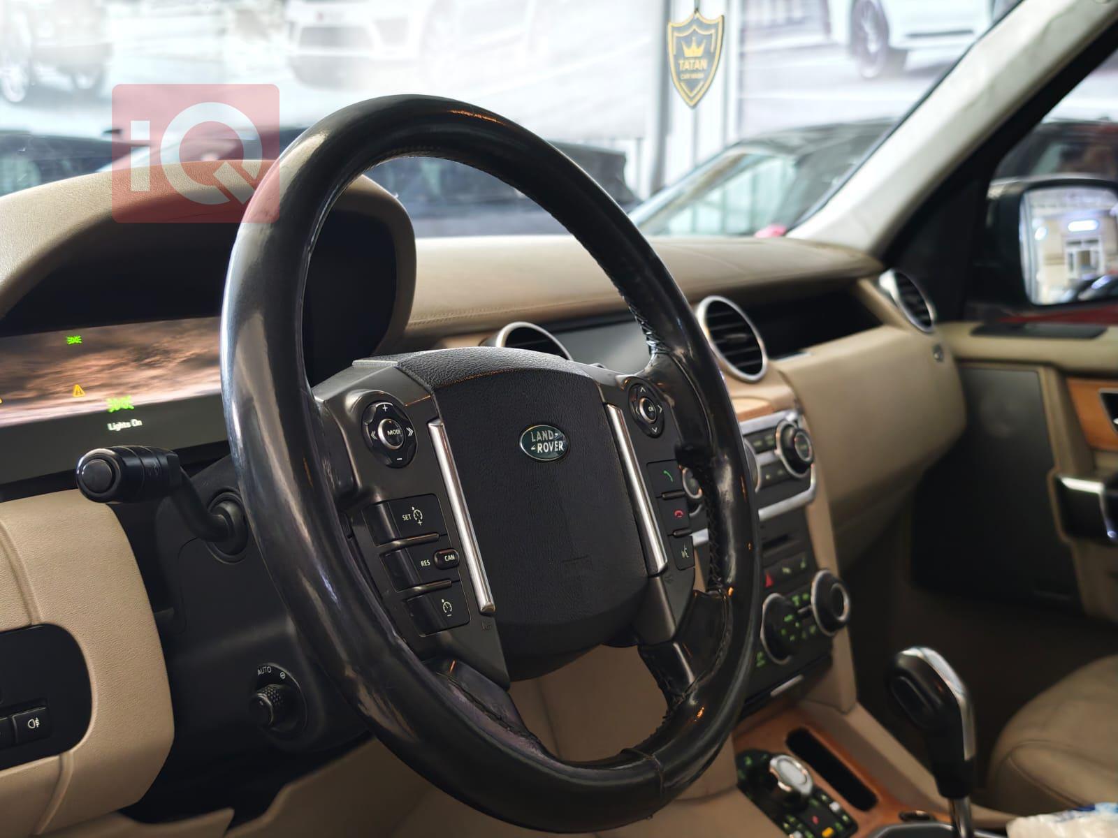 لاند روفر LR4